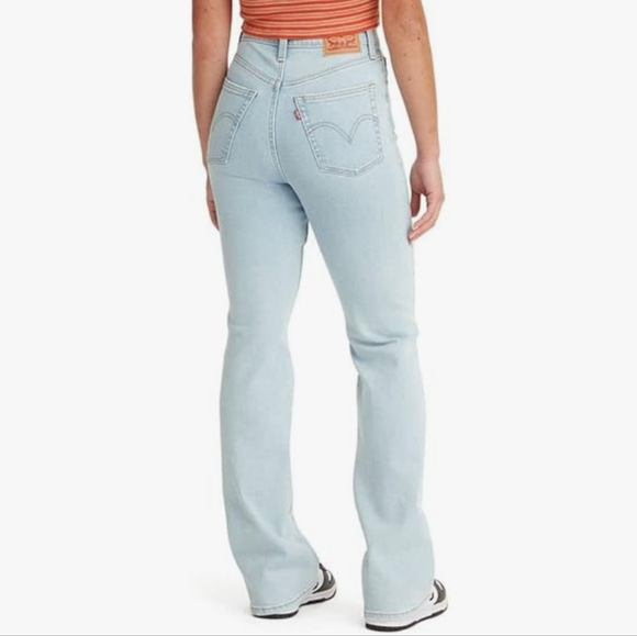 Levi's Women's Ribcage Bootcut Jeans Light Indigo, 32" plus, 26 28 regular sizes - Picture 6 of 10